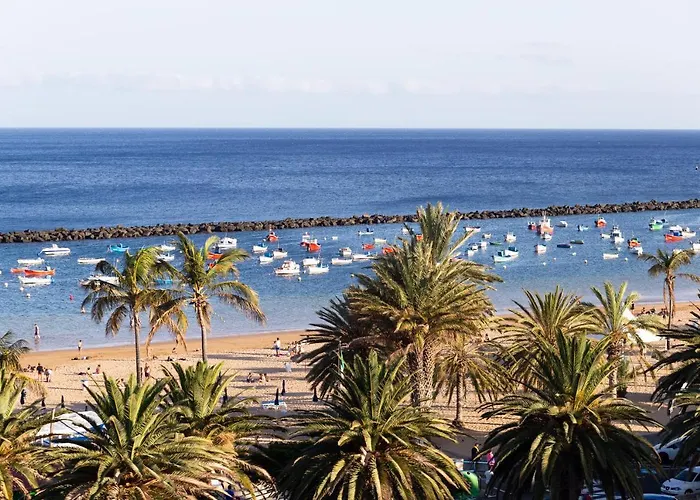Home2book Sea Front Teresitas Attic * San Andrés